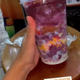 Açaí recebido por Iana