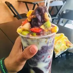 Açaí recebido por Laysa